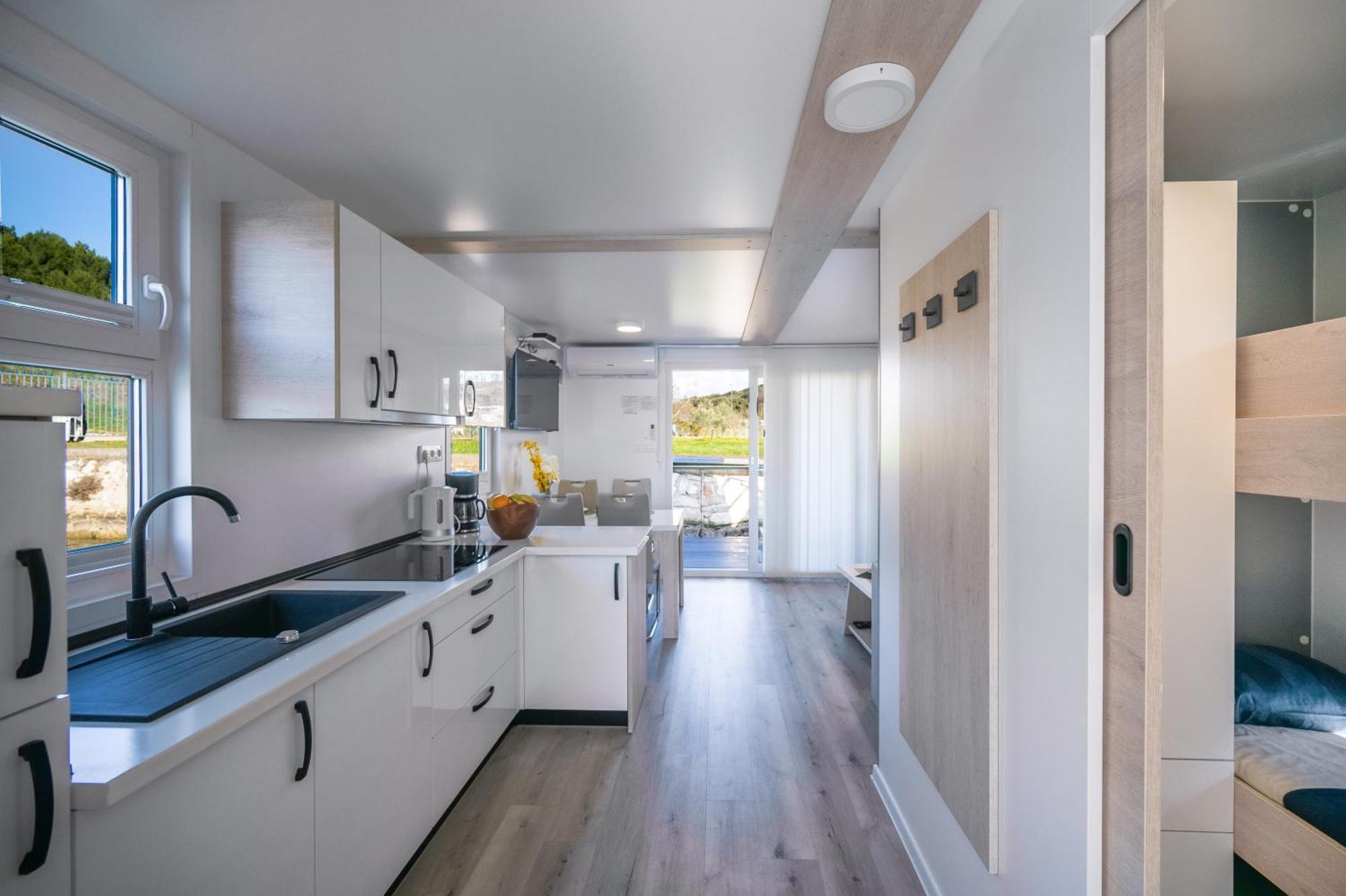 Apartman Floating House - Aria